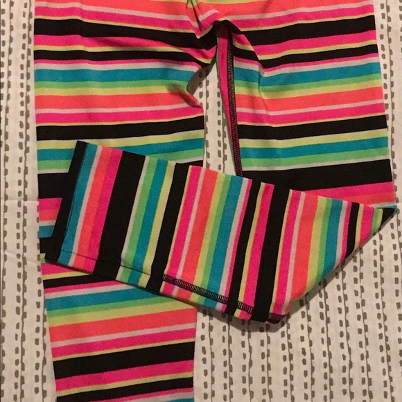 K-Deer Punk Rock Capri Stripe Legging size Small brightest colors !!!😊 - Picture 2 of 6